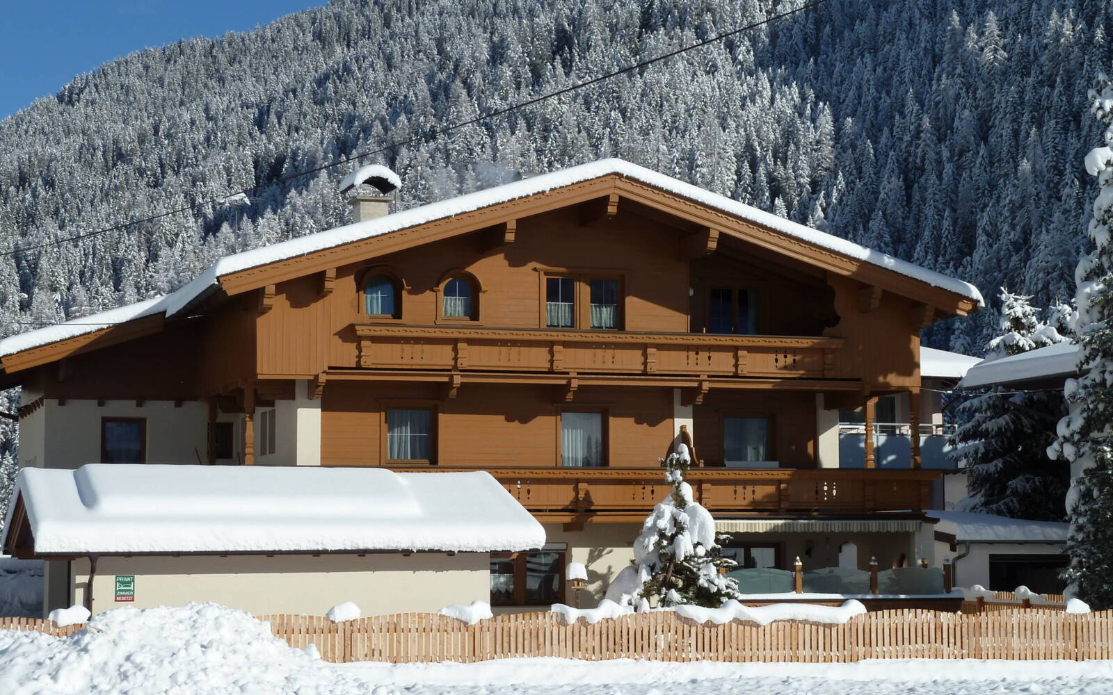 Hochland Tux Winter